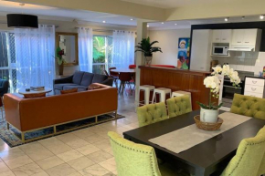 Lux Urban Retreat, 3Bed, 3Bath